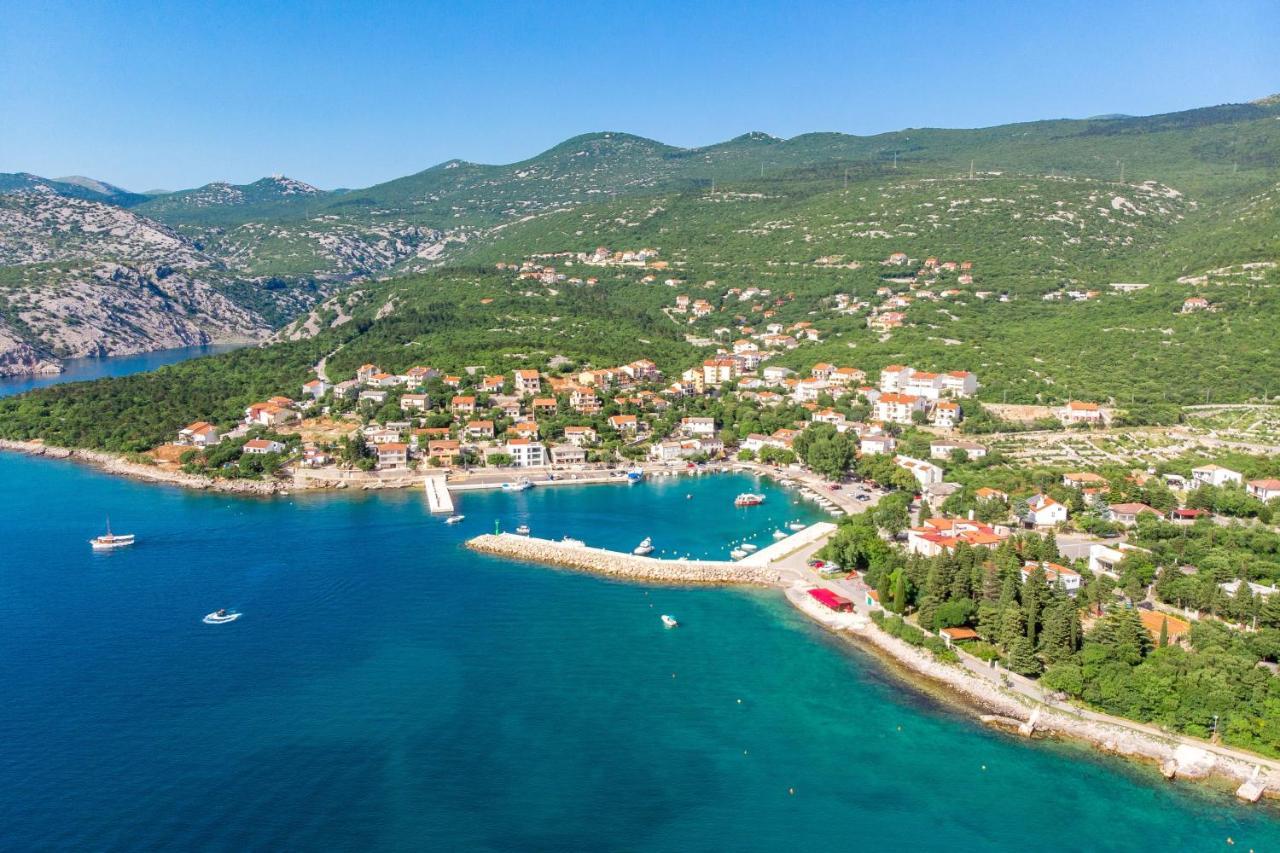 Apartments By The Sea Klenovica, Novi Vinodolski - 5581 Exterior foto