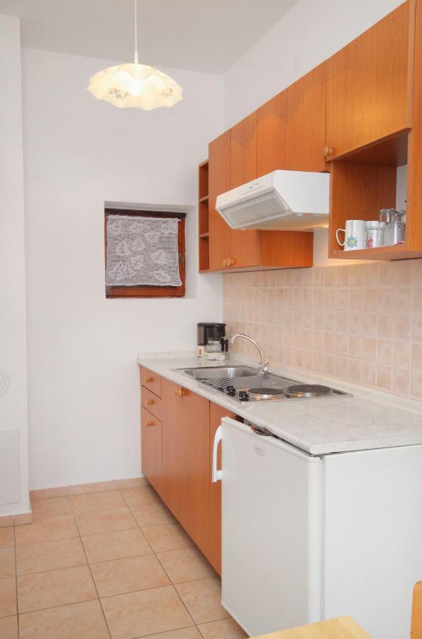 Apartments By The Sea Klenovica, Novi Vinodolski - 5581 Exterior foto